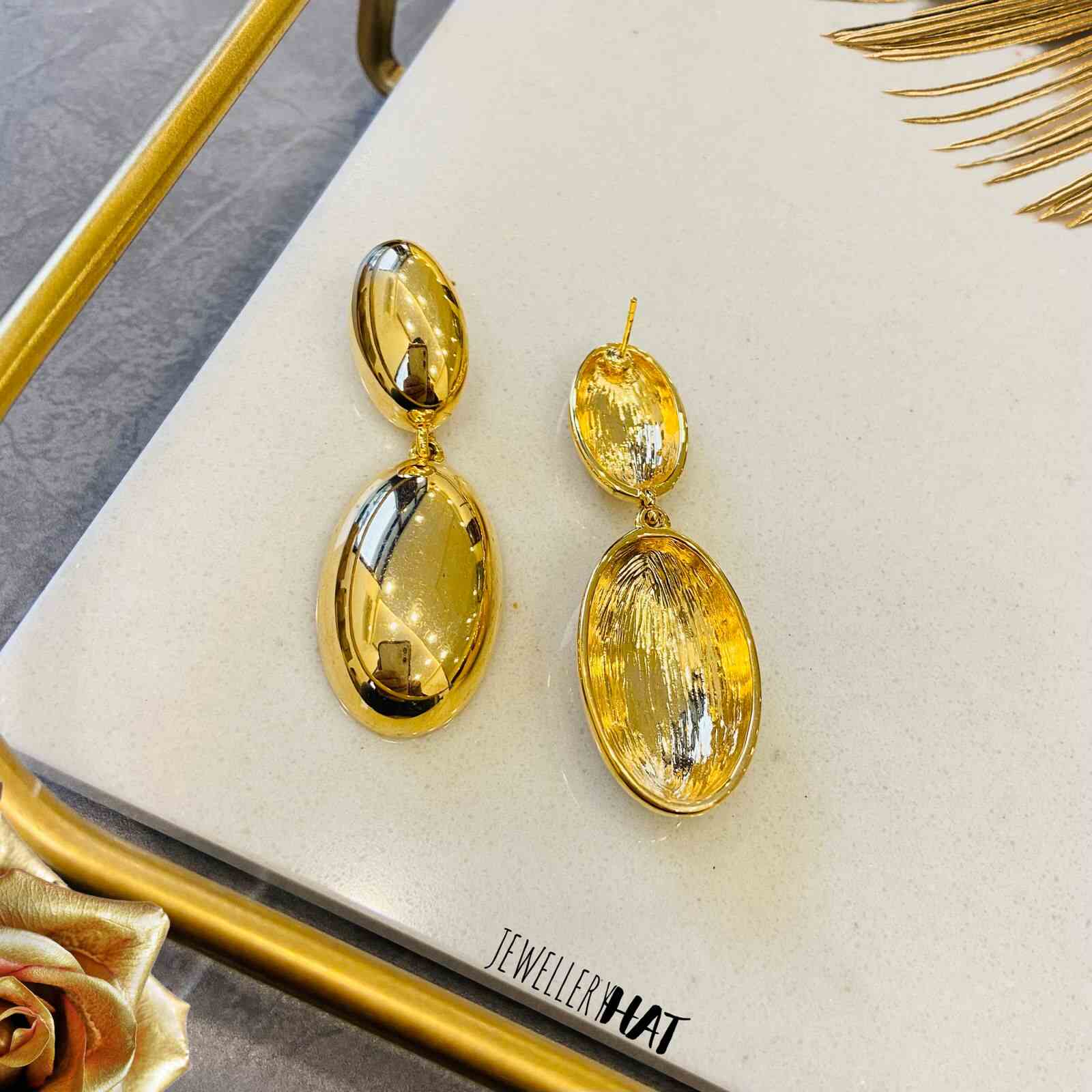 Flipkart.com - Buy Priyaasi Artificial Stones Gold-Plated Golden Colour  Jhumka Earrings for Women and Girls Brass Jhumki Earring Online at Best  Prices in India