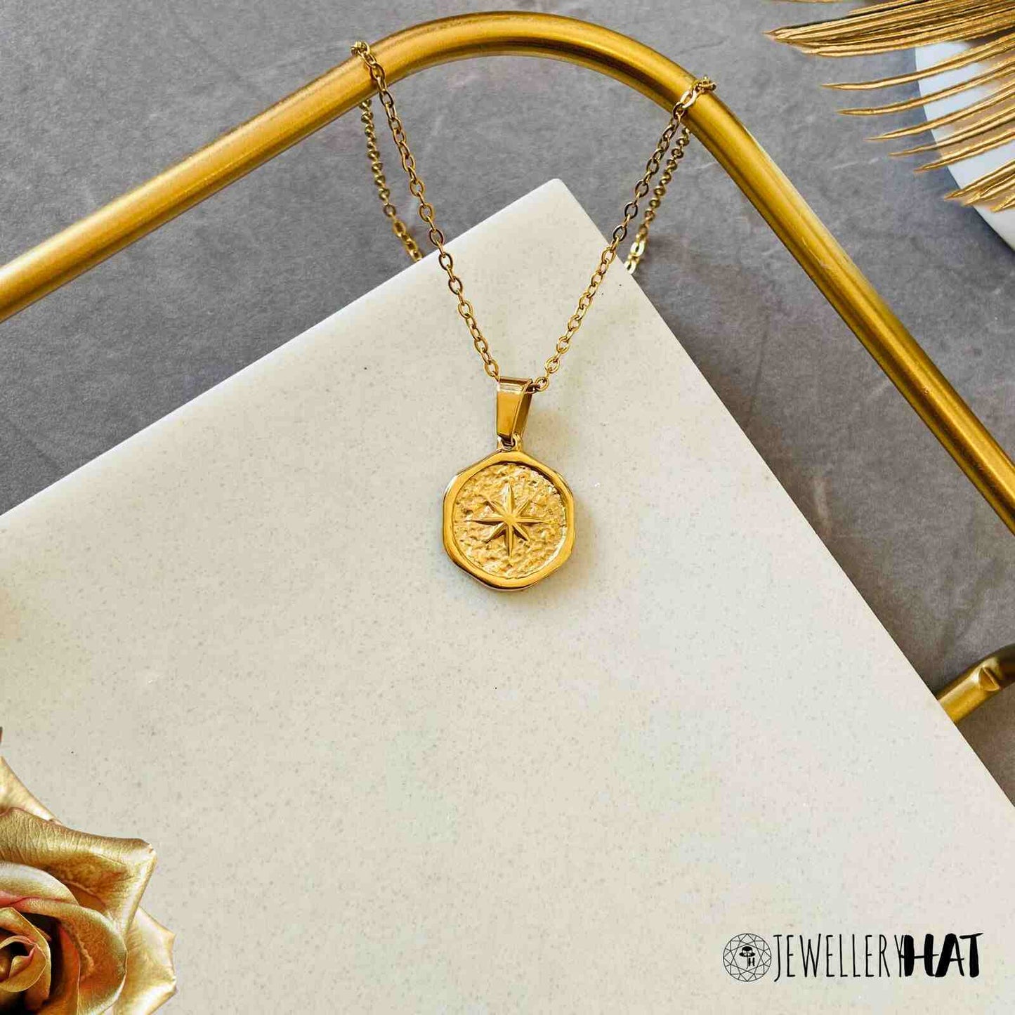 Artificial Gold Chain with Pendant