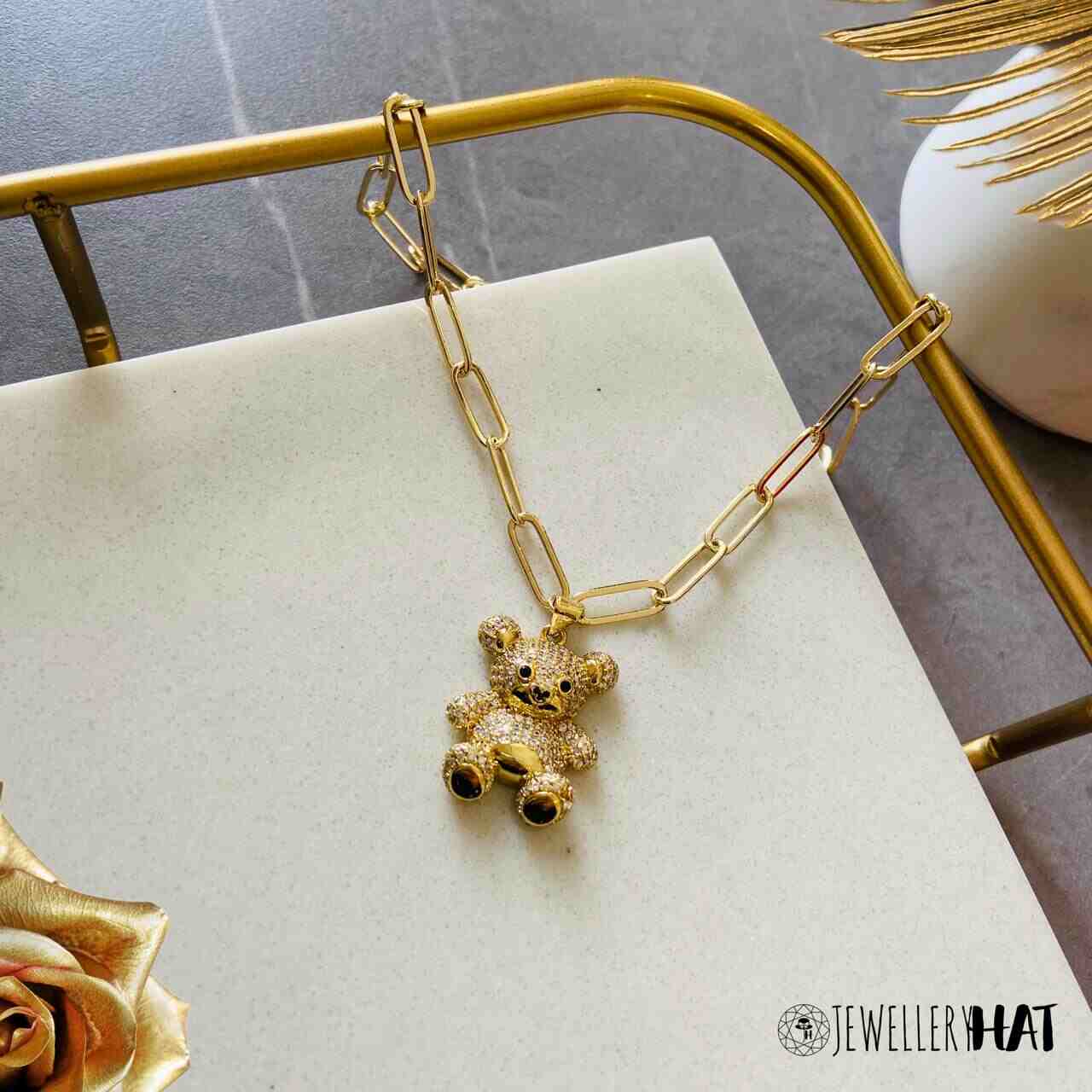 Artificial Necklace Gold