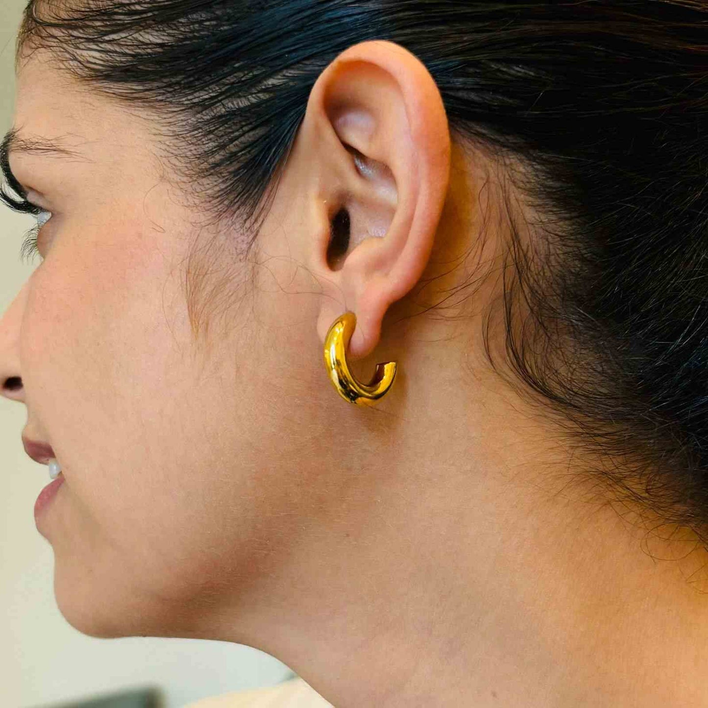 Ear Hoop