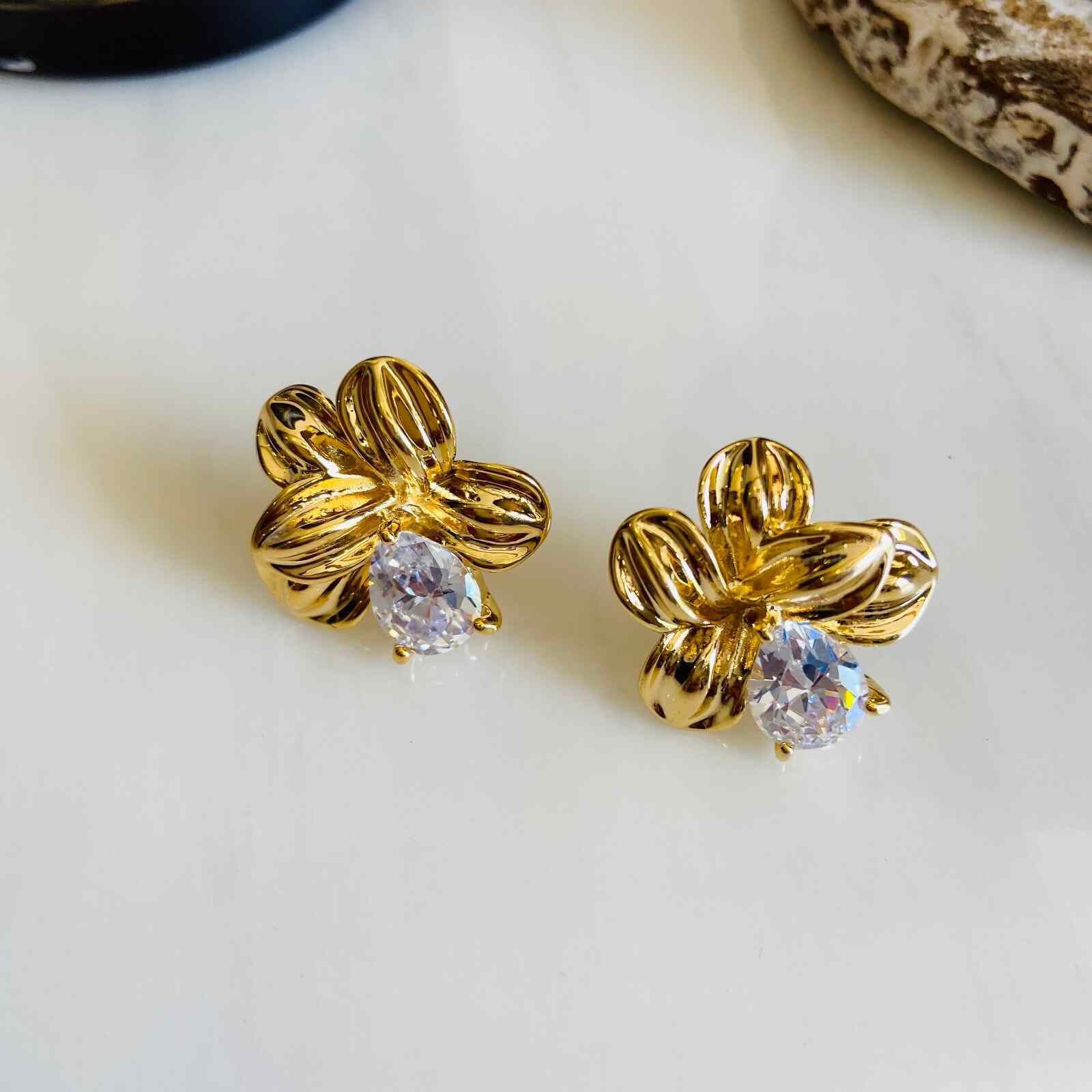 Earrings Diamond Studded Flowers - Gold Plated - Premium Collection Fashion Jewellery August - September 2022 Western Jewellery