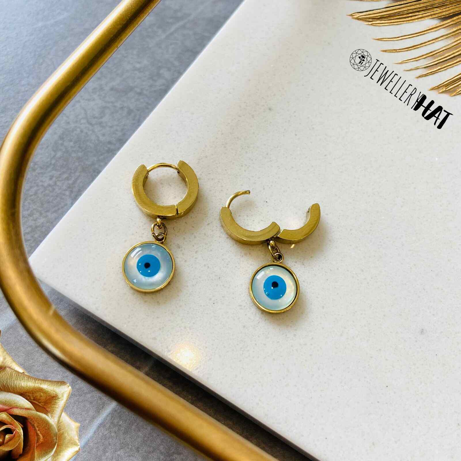 Eye Earrings