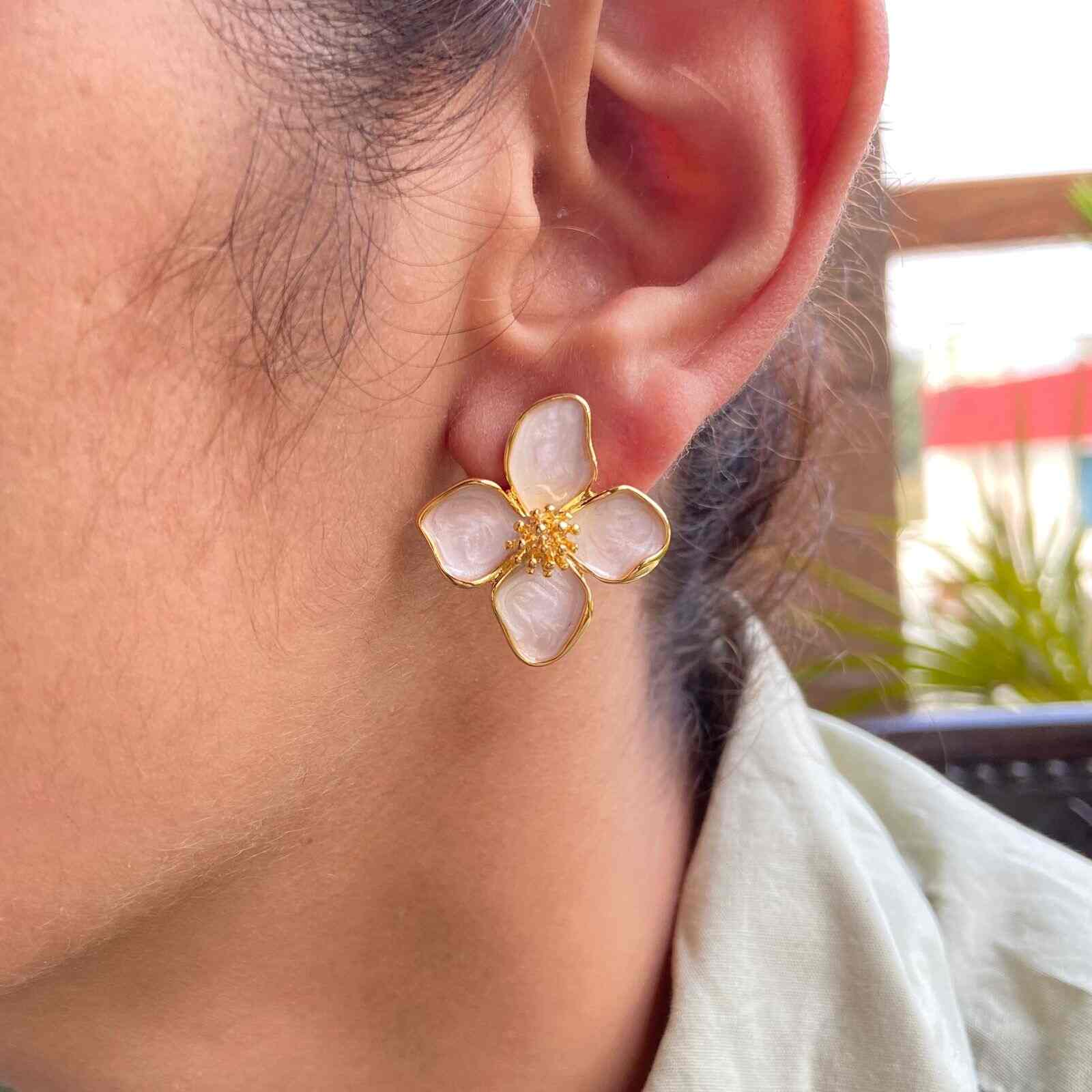 Flower Gold Earrings