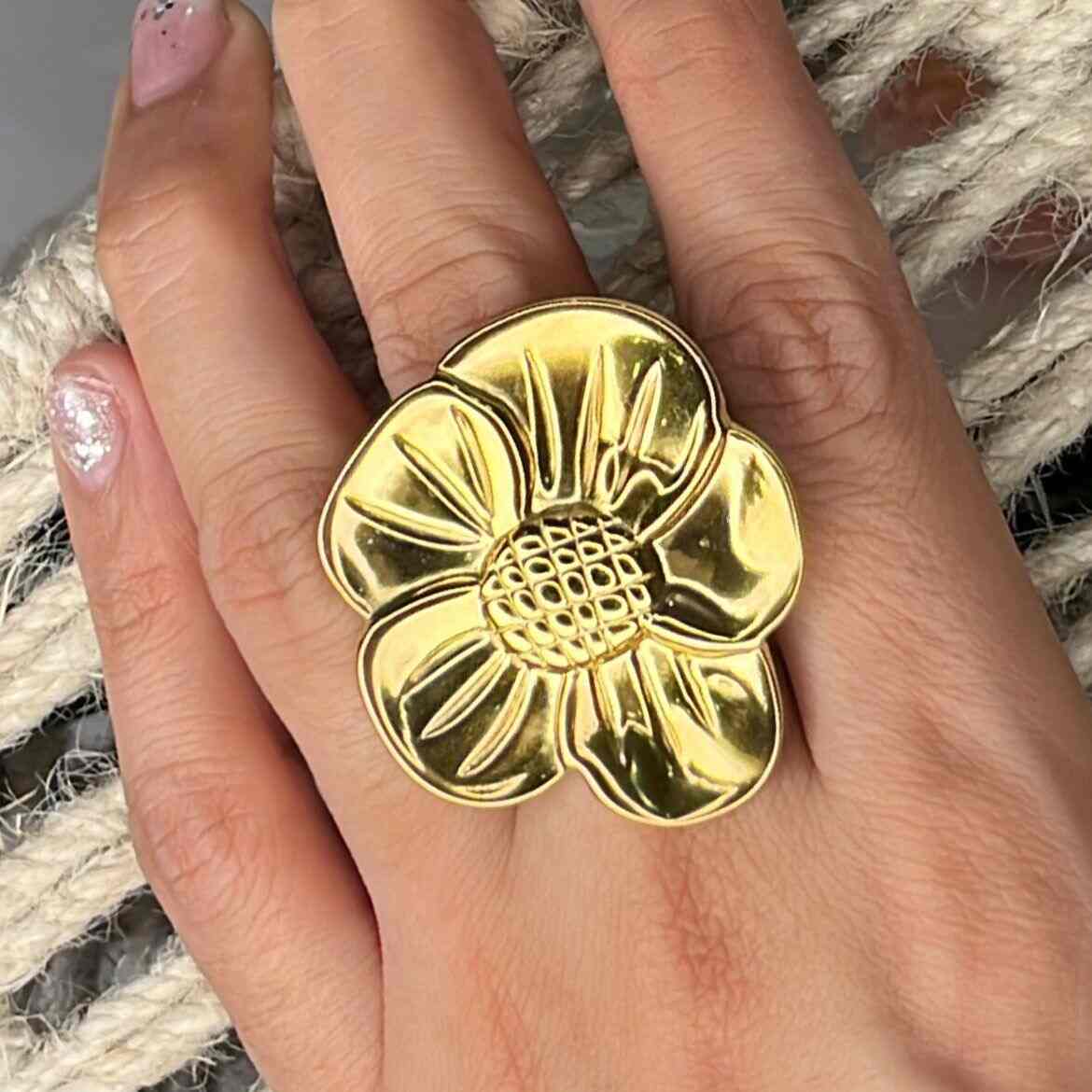 Flower Ring