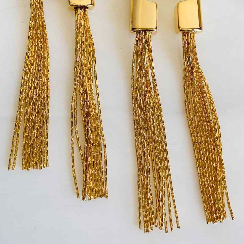 Gold Earrings Design - Tassels By Jewellery Hat® - Fashion Jewellery By Jewellery Hat January 2023 - Gold Earrings Design