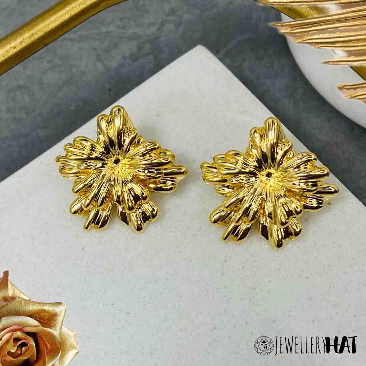 Gold Earrings Design Latest