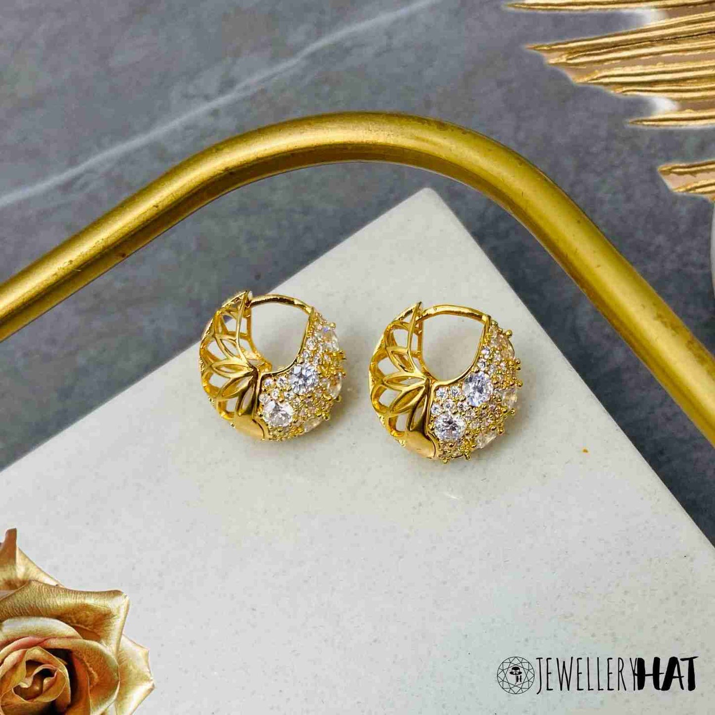 Gold Earrings Light Weight