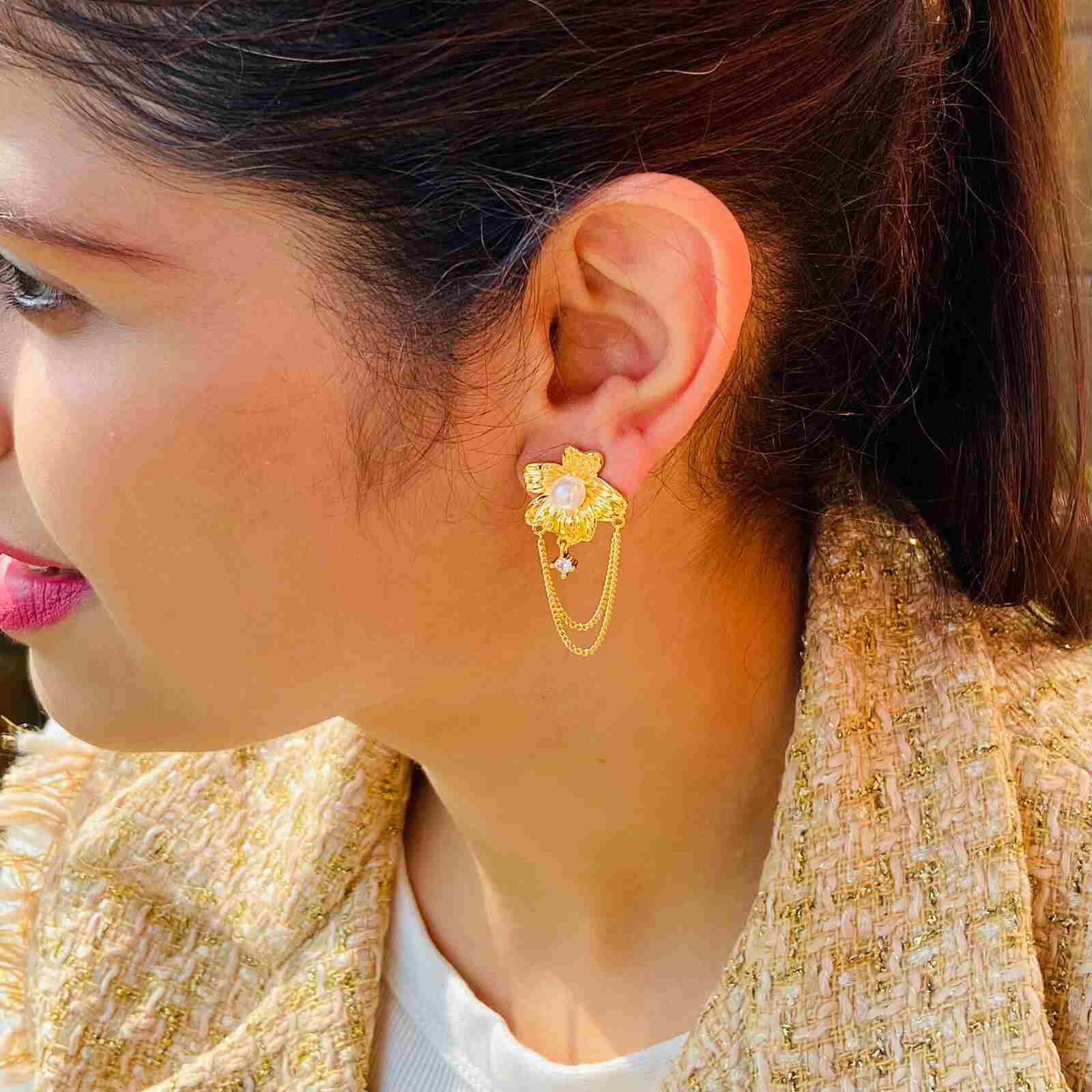 Gold Flower Earrings