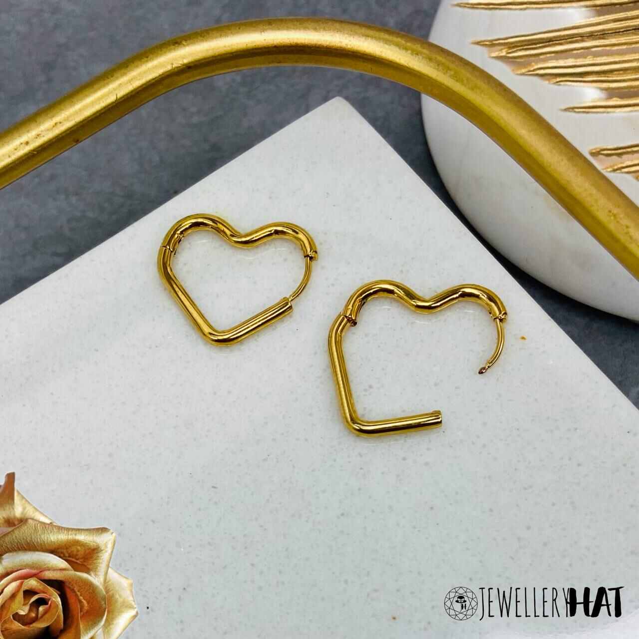 Gold Heart Ear Rings