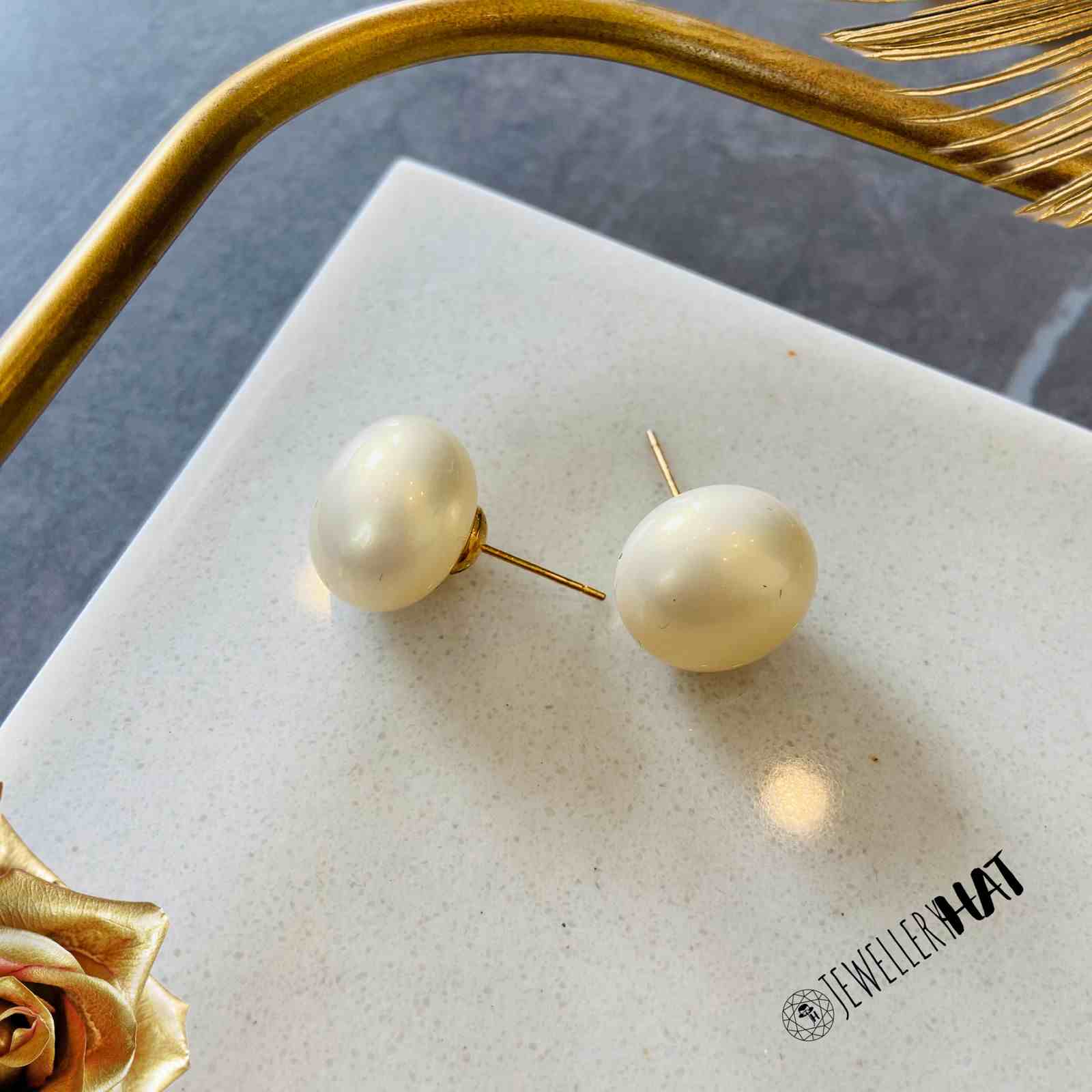 Gold Pearl Ear Studs