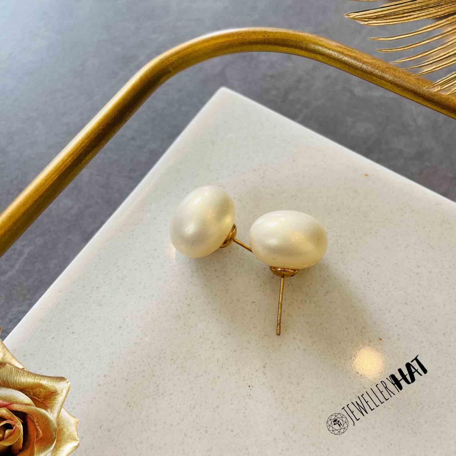 Gold Pearl Ear Studs