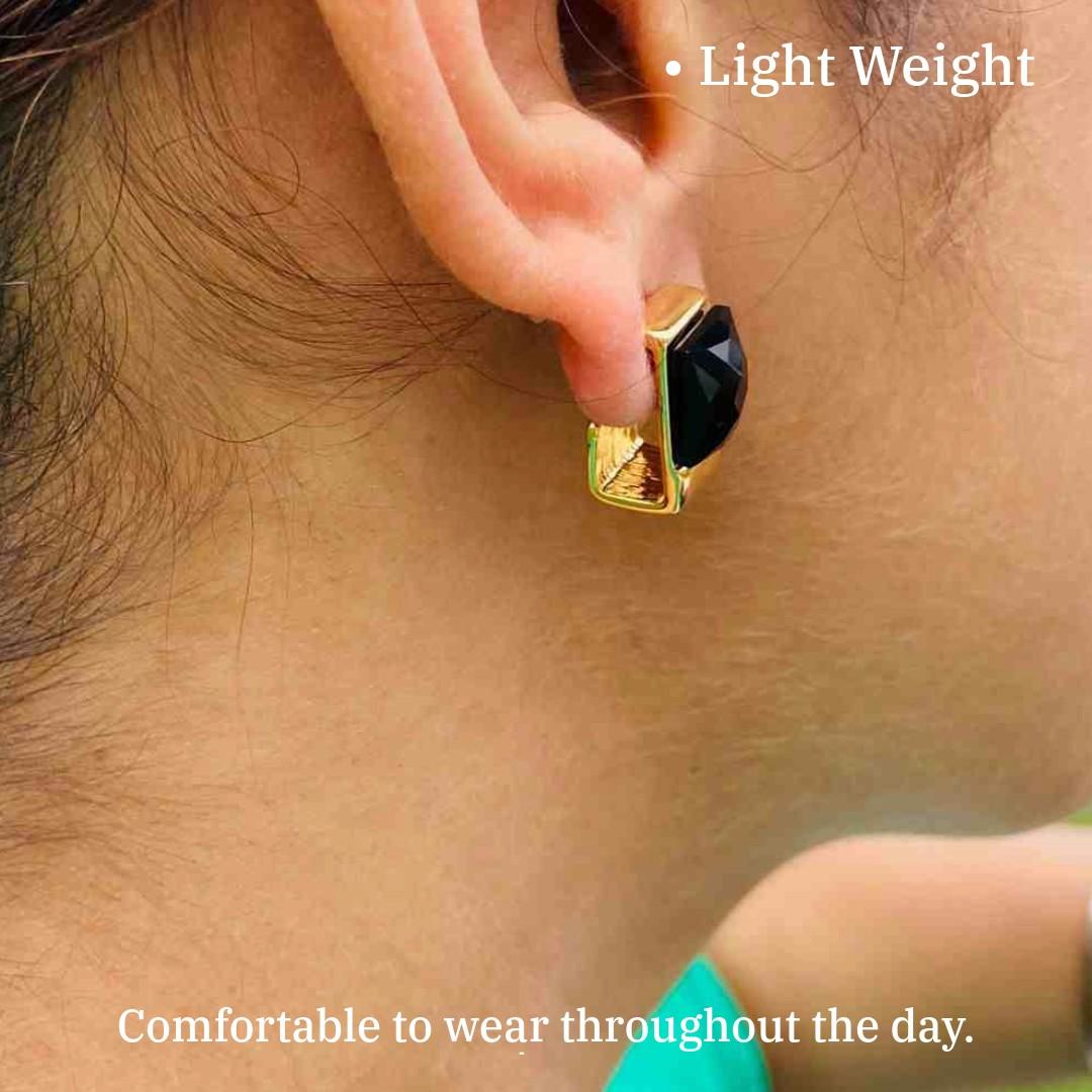 Women's Stud Earrings Gold | Black Stone Earrings