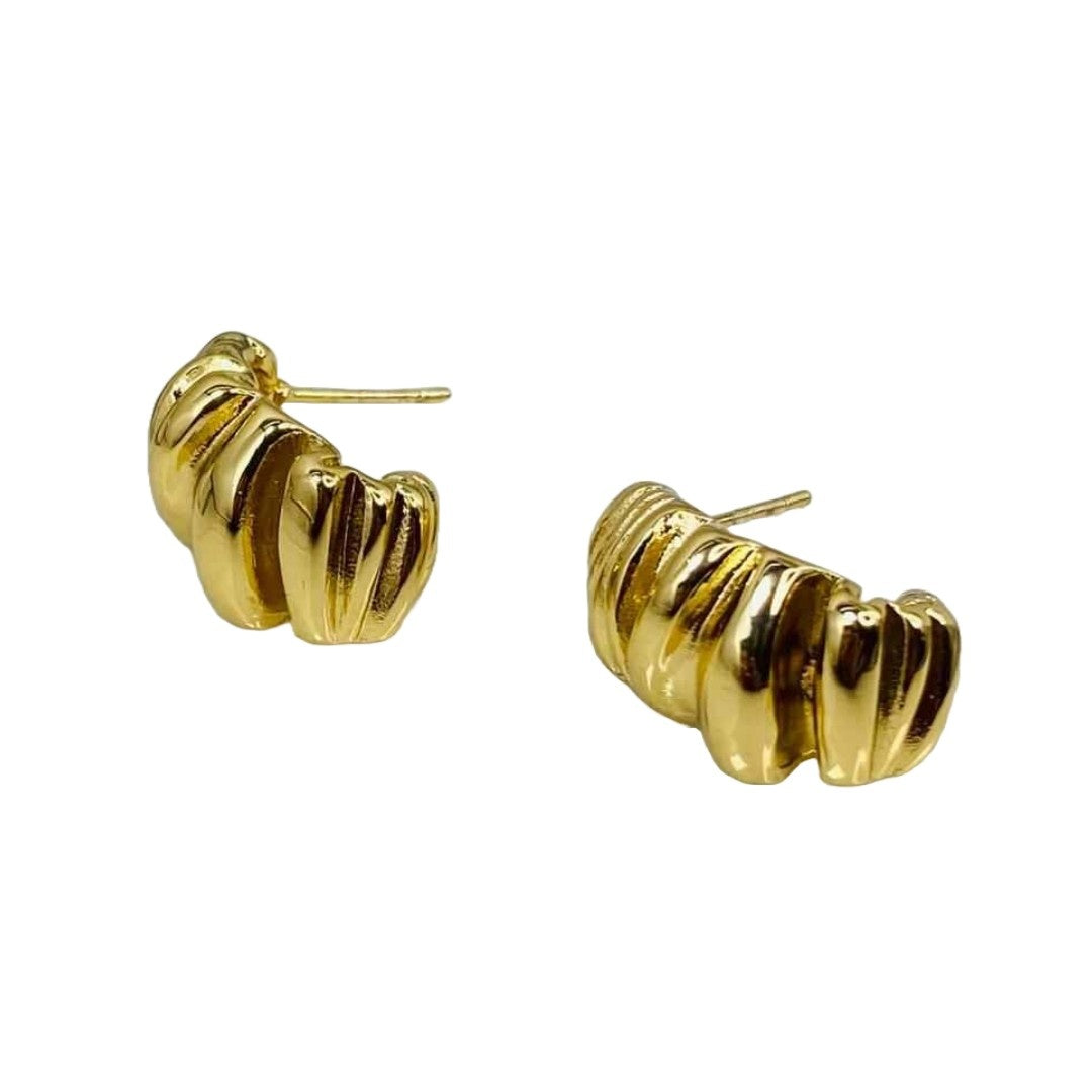 New Model Earrings Designs in Gold