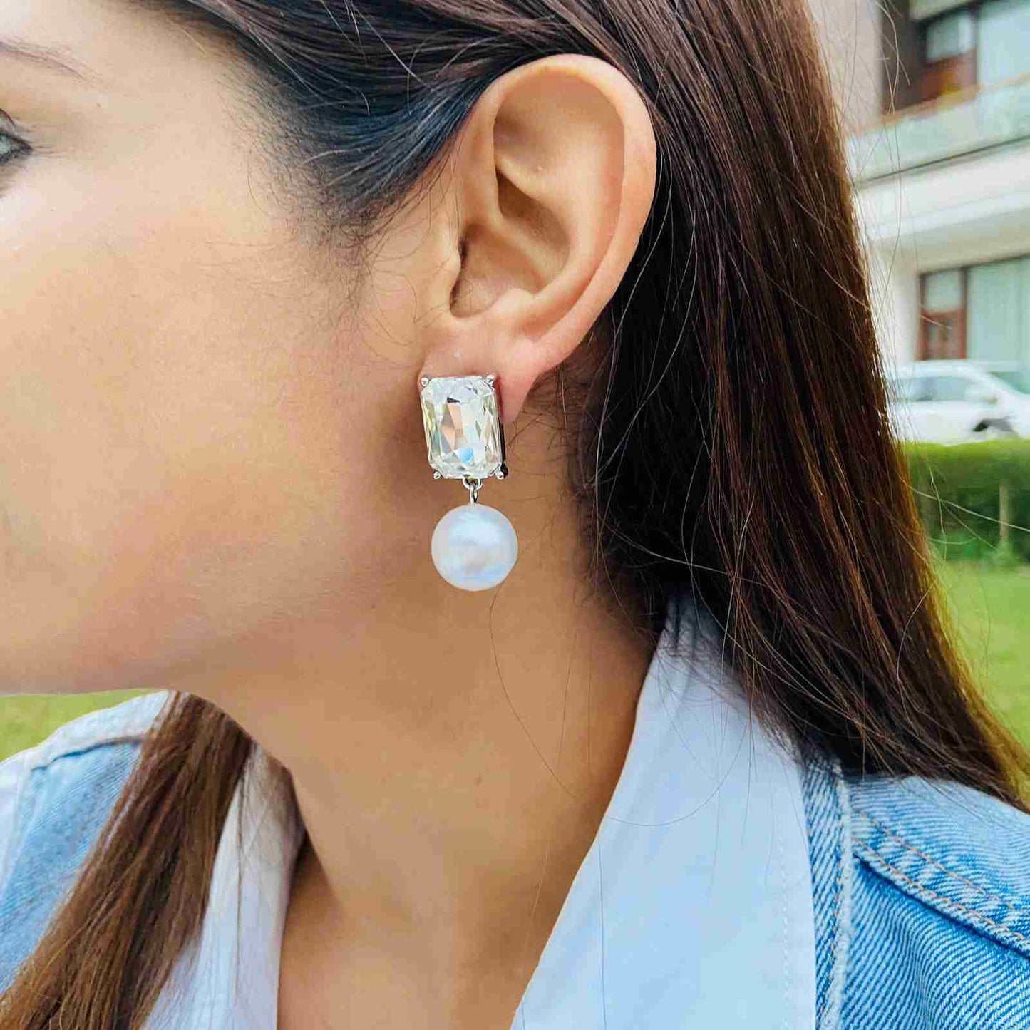 Moti Earrings Design