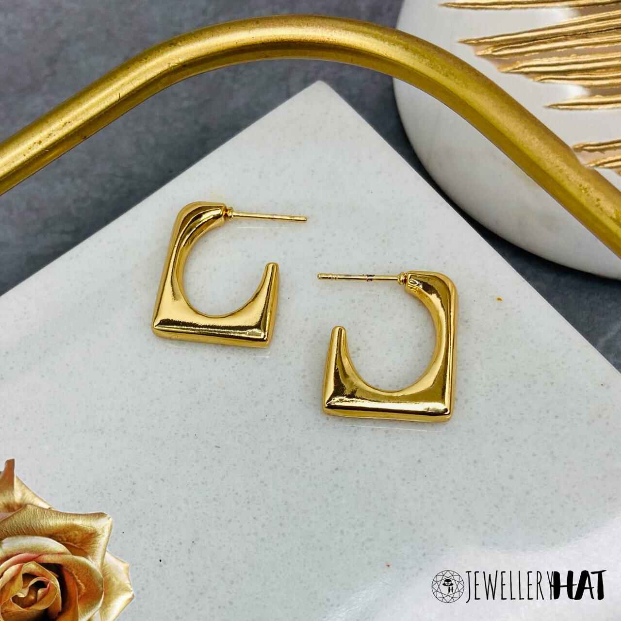 One Gram Gold Ear Studs