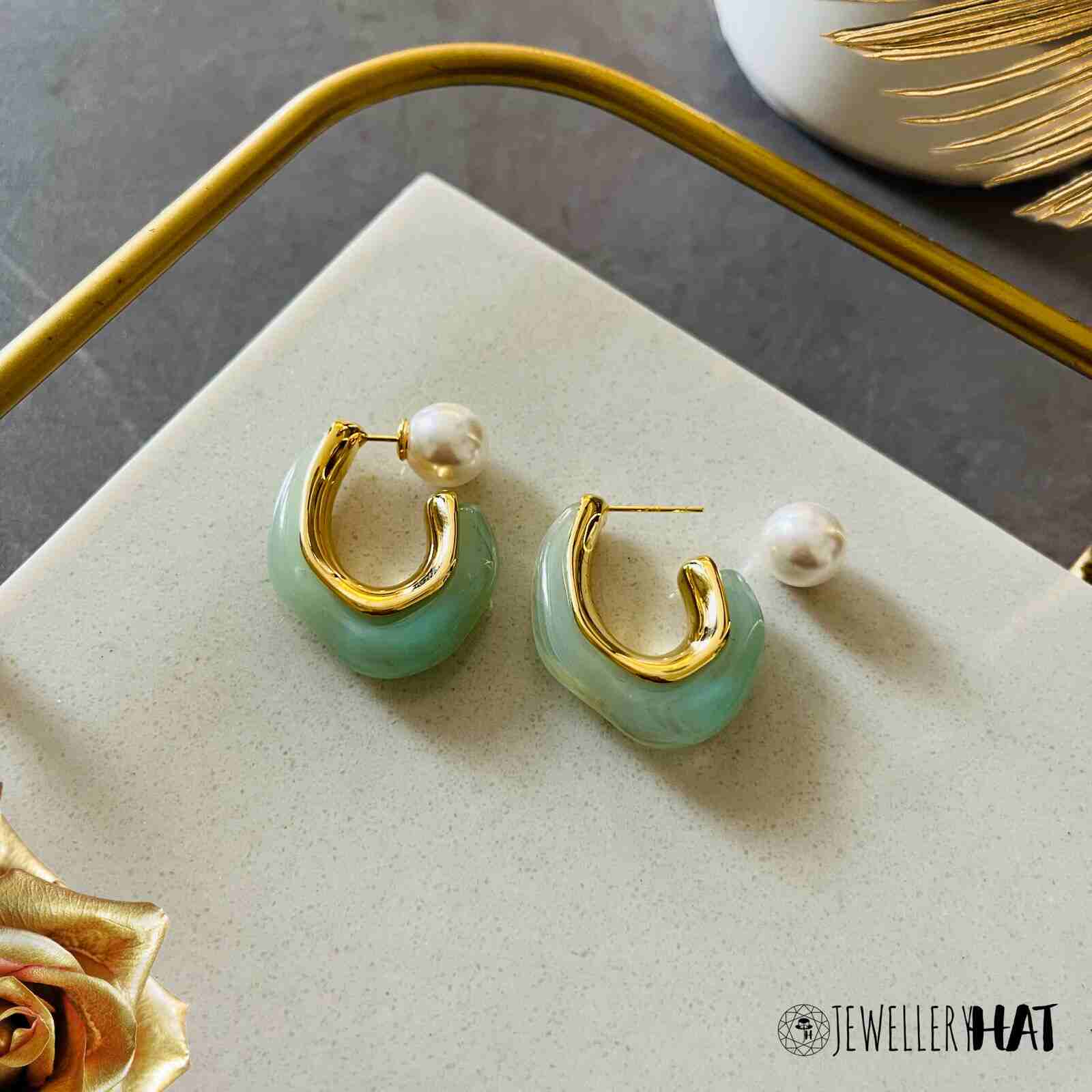 Pearl Design Earrings