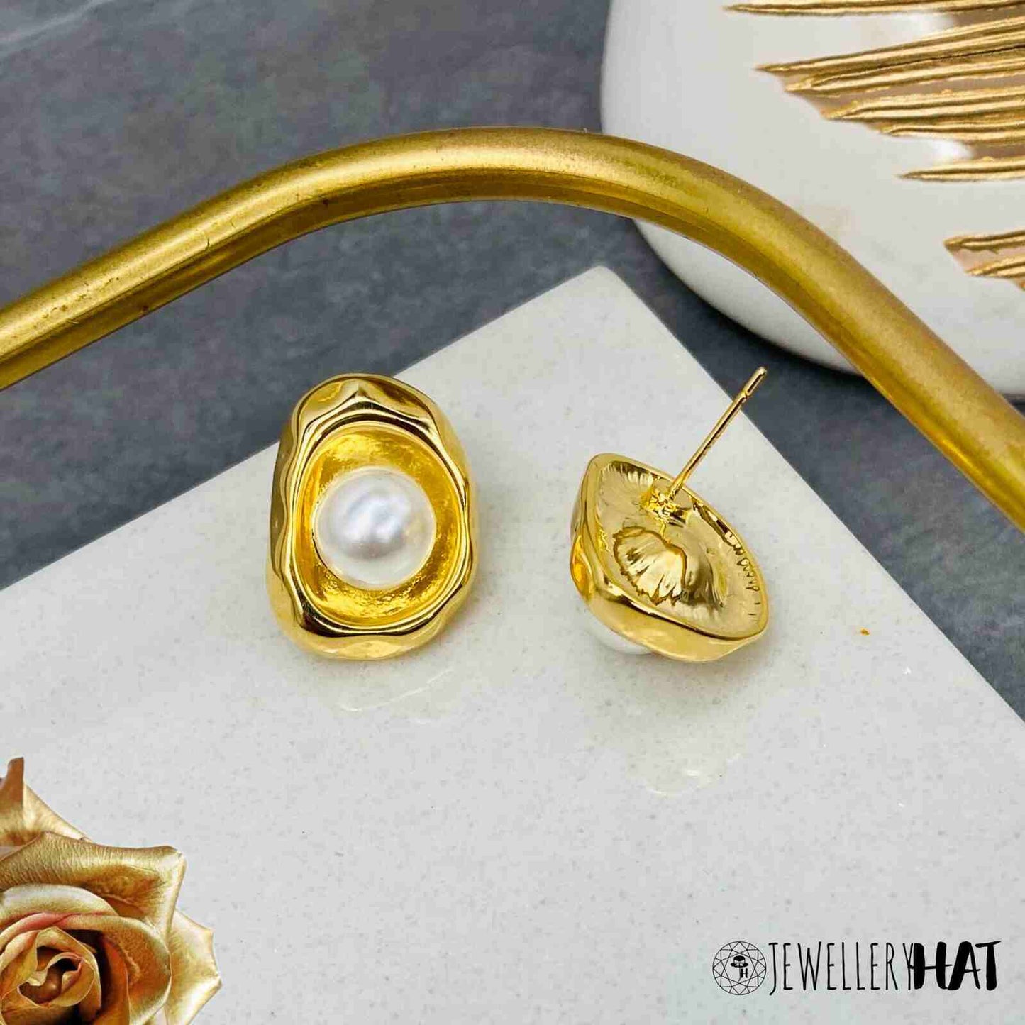 Pearl Gold Earrings