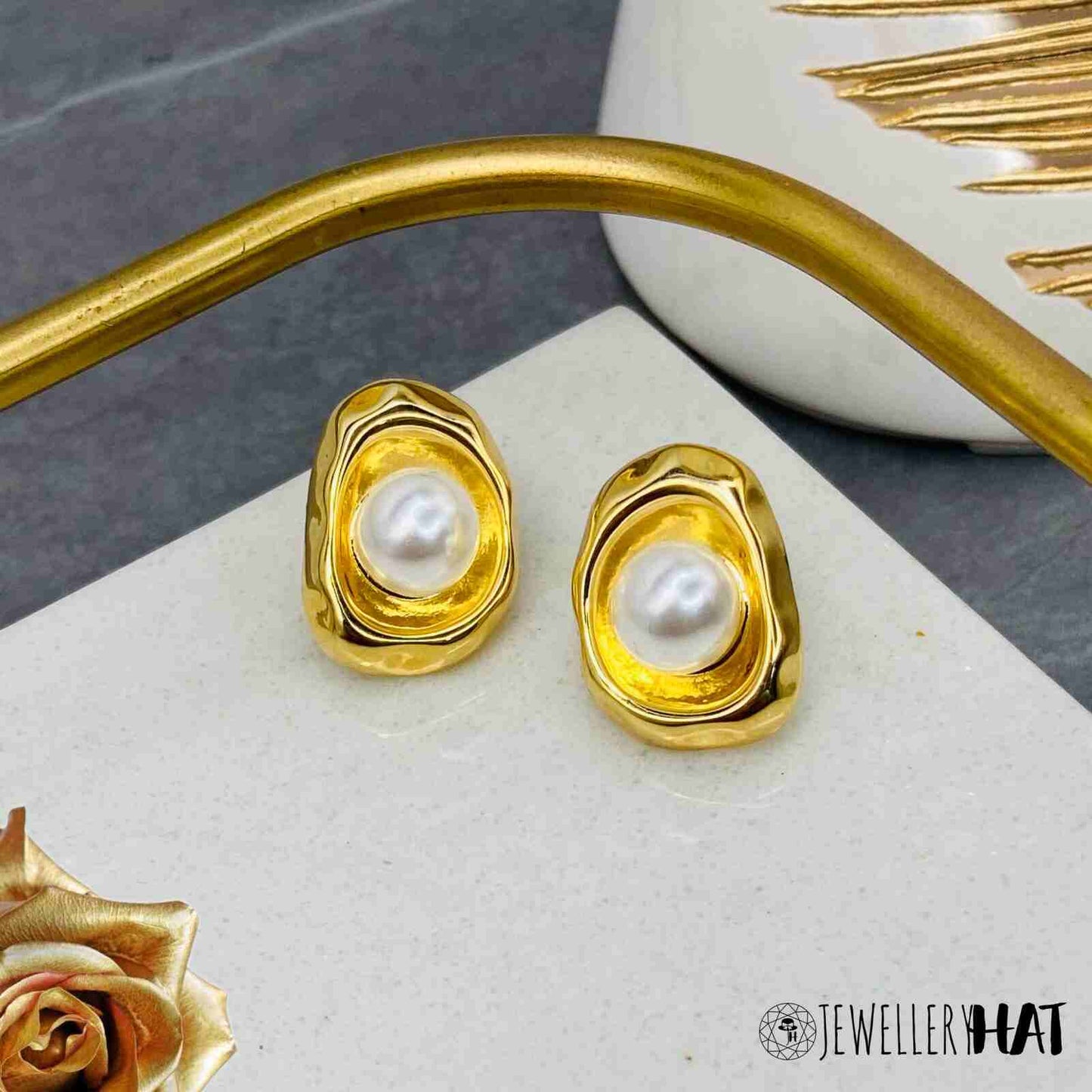 Pearl Gold Earrings