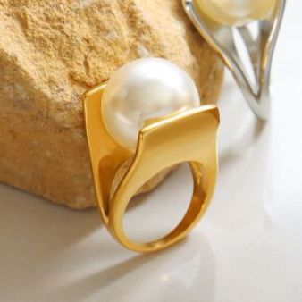 Pearl Gold Ring