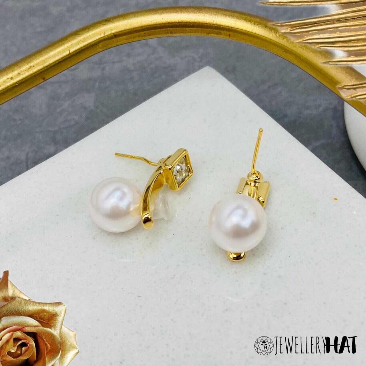 Pearl White Earrings