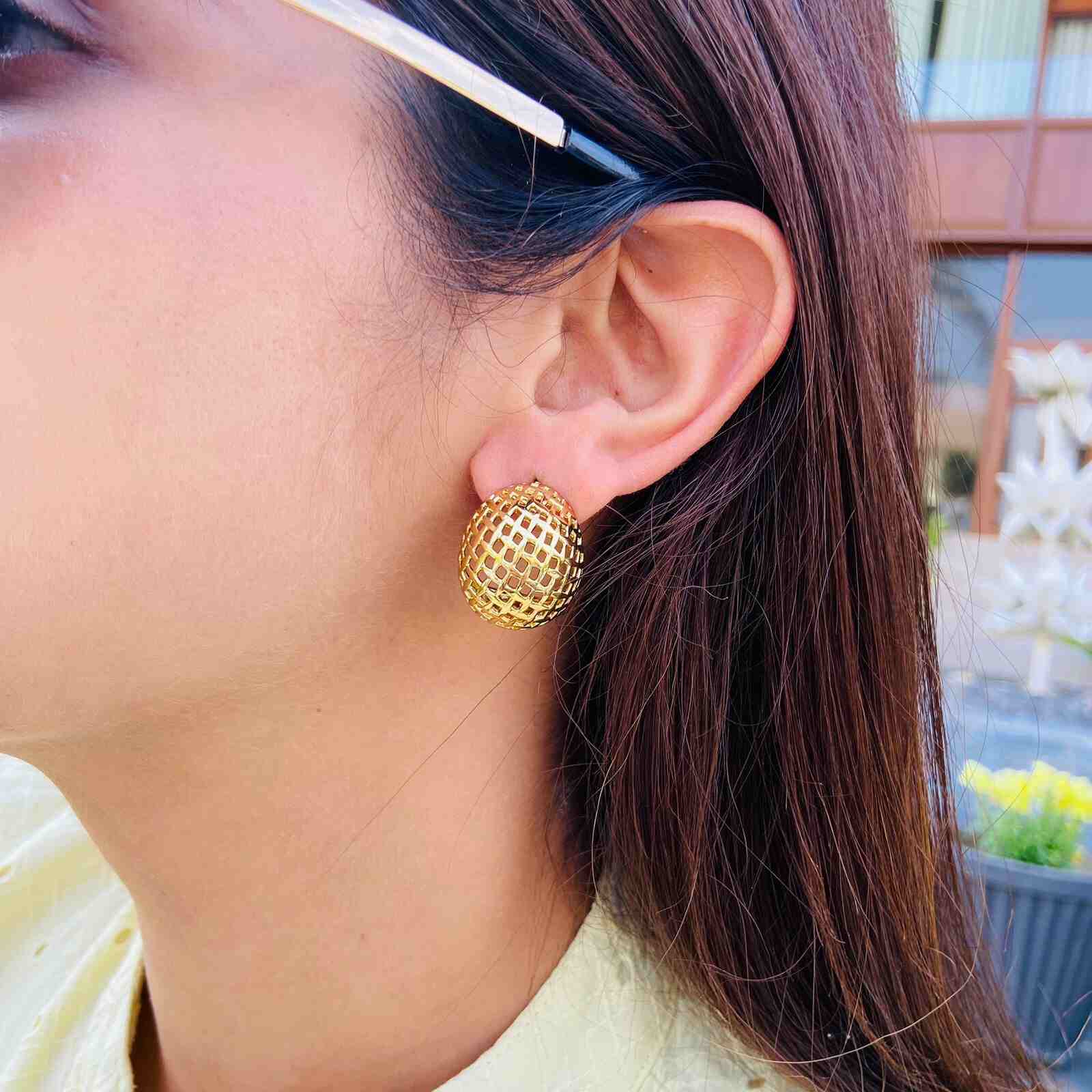 Tops Earrings Gold