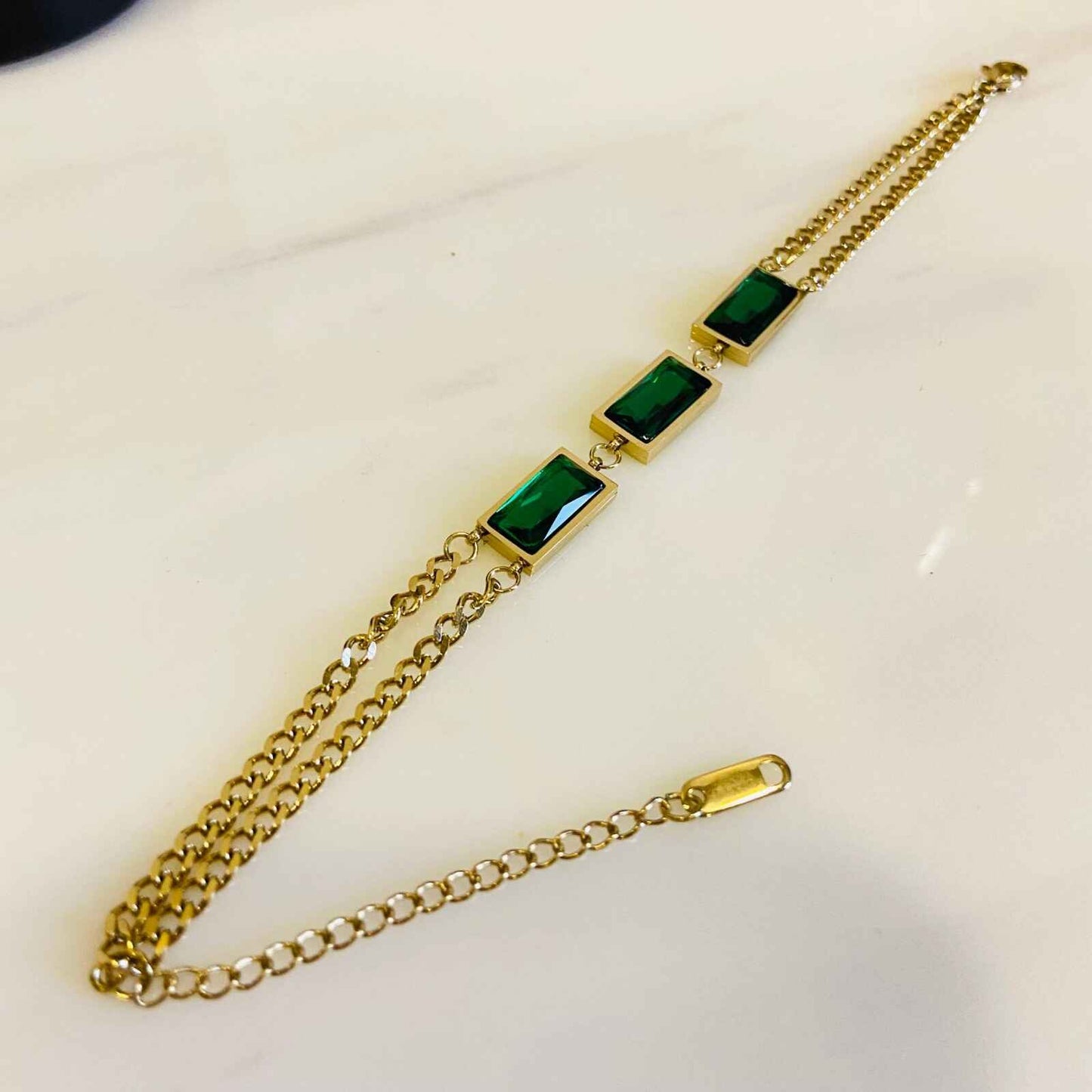 Bracelet For Women - By Jewellery Hat®- with emeralds Fashion Jewellery By Jewellery Hat September 2022