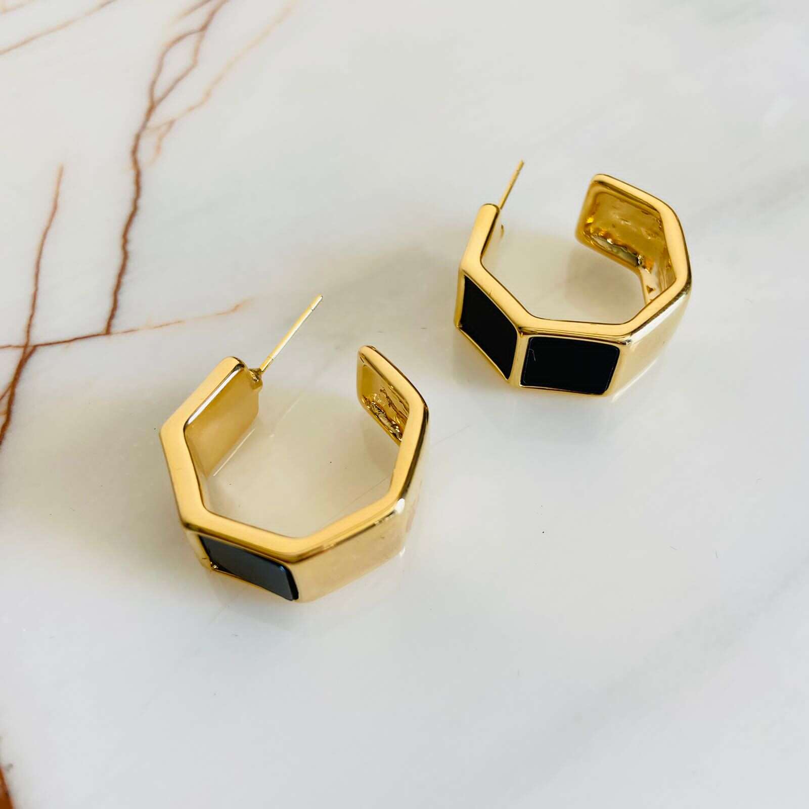 Earrings For Girls - C Hexagon - By Jewellery Hat® - Fashion Jewellery By Jewellery Hat January 2023 - Earrings For Girls